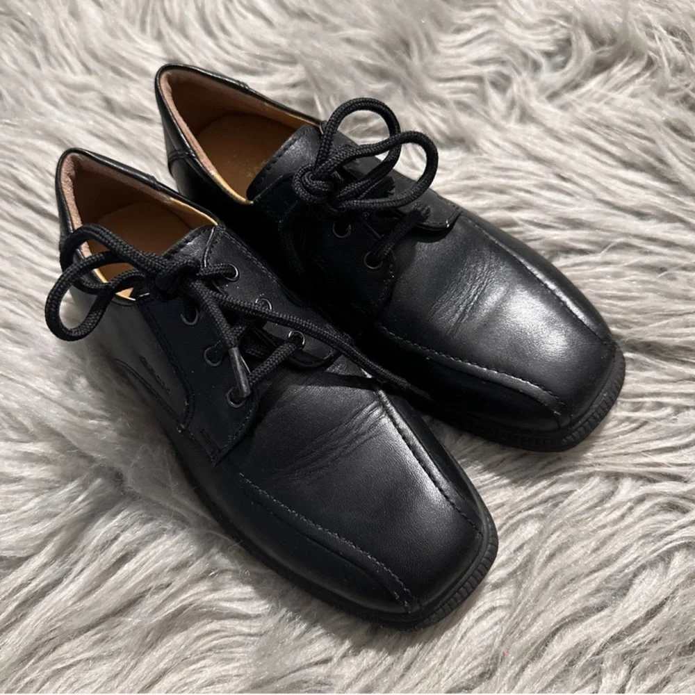 Geox Leather Unisex-Child School Uniform Dress Shoes, black size 32